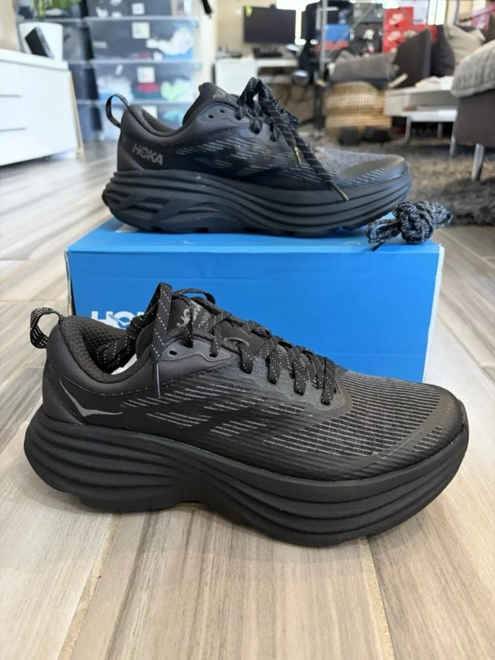 Hoka One One brand new